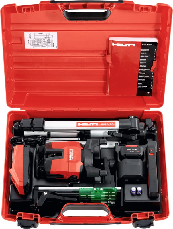 Hilti multilijnlaser PM 40-MG met alle toebehoren in een gereedschapskoffer.