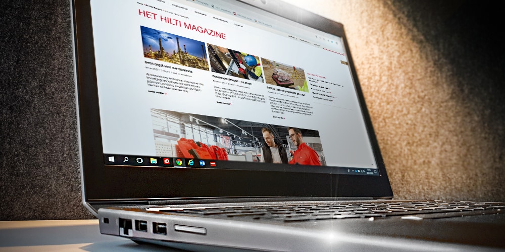 Open laptop met Hilti magazine