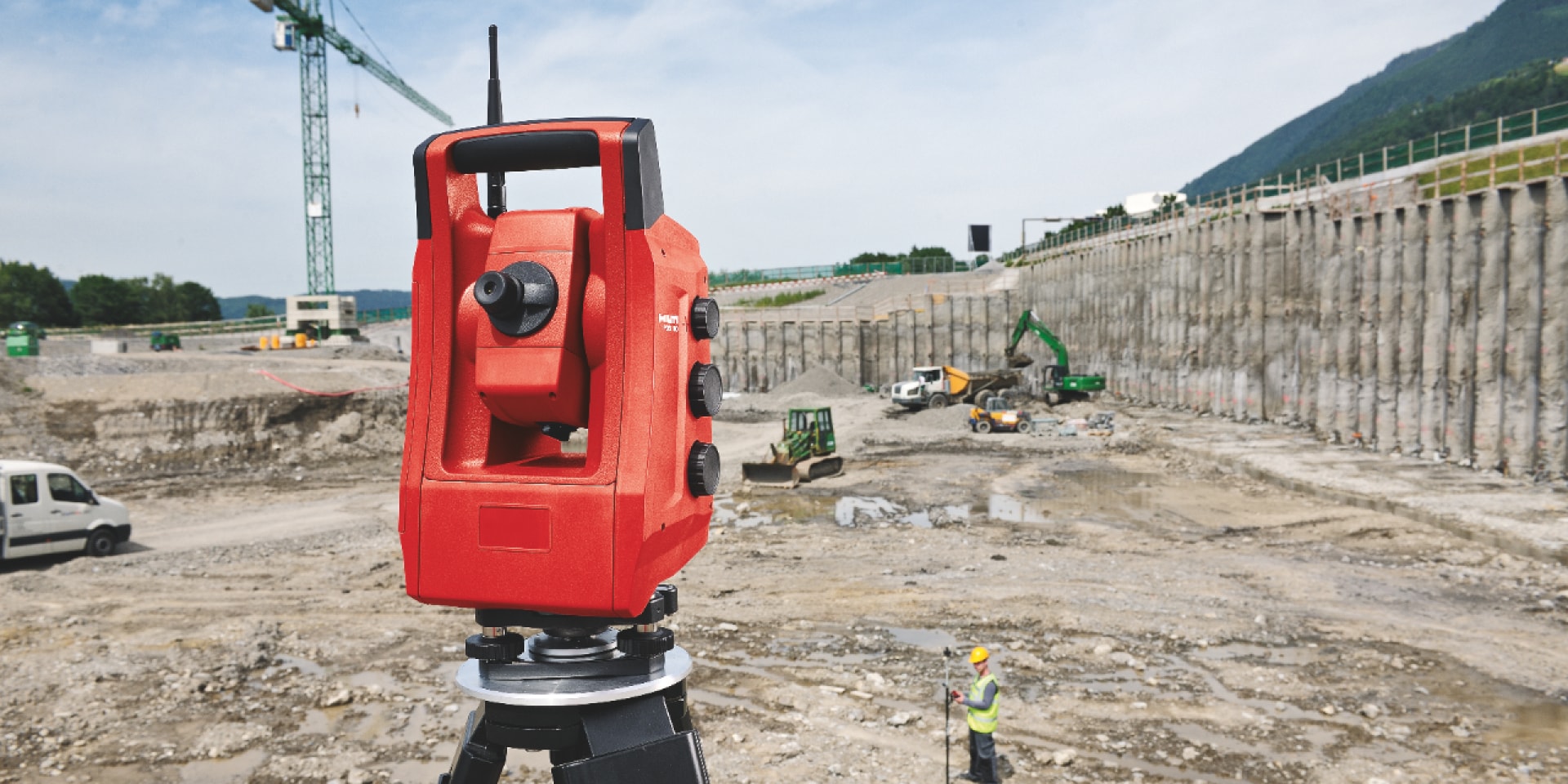 Mechanical total station
