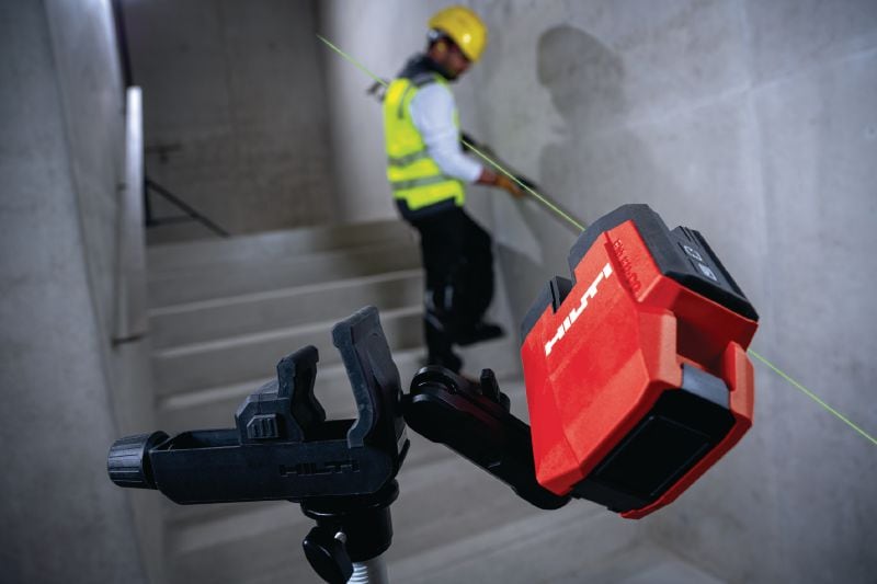 PM 20-CGE loodlaser met hoge precisie en kruislijnlaser Combi-laser met hoge precisie en groene straal, 2 lijnen en 4 punten voor het zetten van loodlijnen, nivelleren, uitlijnen en vierkant maken Toepassingen 1