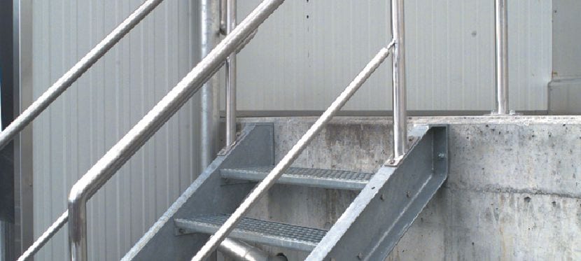 HSA-R roestvrijstalen segmentanker Premium segmentanker voor alledaagse statische belastingen in ongescheurd beton (roestvast staal A4) Toepassingen 1