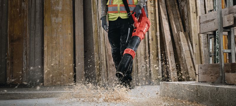 NBL 6-22-accu-blazer Krachtige bouwplaats accu blazer voor het ruimen van puin op de bouwplaats en het voorbereiden van werkoppervlakken (Nuron accuplatform) Toepassingen 1