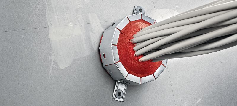 CFS-CC Brandwerende kabelmanchet Oplossing voor de renovatie van afgedichte kabeldoorvoeringen met 100% opvulling, zonder bestaande oude brandwering te verwijderen Toepassingen 1