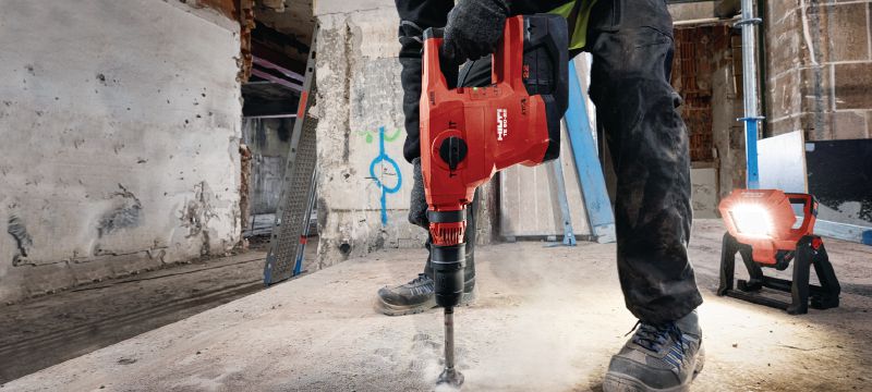 TE 60-22 accuboorhamer SDS Max (TE-Y) accuboorhamer met Active Torque Control (ATC) en Active Vibration Reduction (AVR) voor zware boor- en beitelklussen in beton (Nuron accuplatform) Toepassingen 1