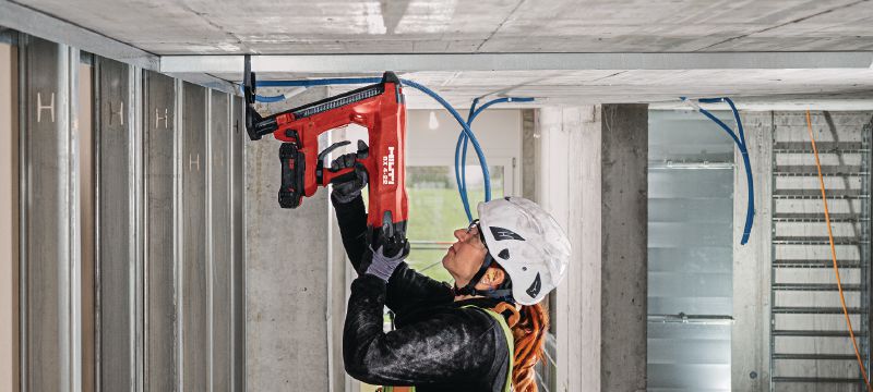 BX 4-IF-22-accu-schiethamer(IF-editie) Accuschiethamer met Nuron-accu voor het bevestigen van gipsplaatrail en andere materialen op beton, staal en metselwerk Toepassingen 1
