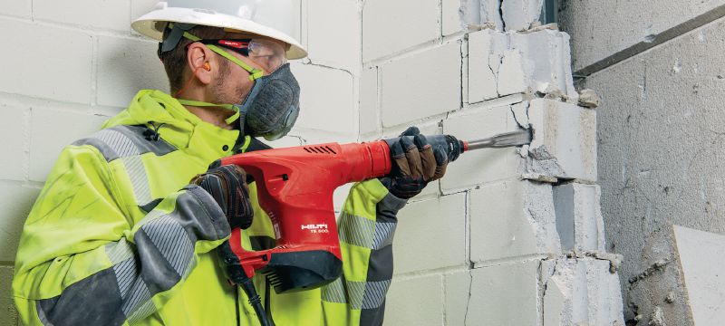 TE 500 SDS Max sloophamer Robuuste SDS Max (TE-Y) sloophamer voor lichte hakwerkzaamheden van beton en metselwerk Toepassingen 1