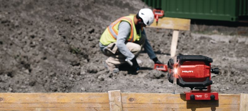 PR 40-22 Rode roterende laser, met enkele afschotmodus Robuuste roterende buitenlaser met automatische functies voor lange afstanden nivelleren, uitlijnen, op afschot en vierkant maken (Nuron-accuplatform) Toepassingen 1