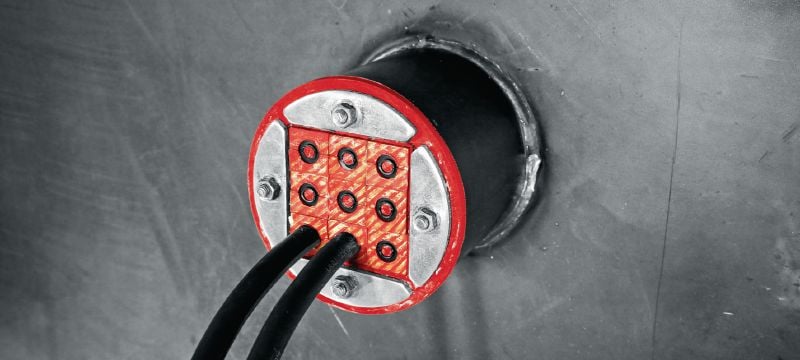 CFS-T RR afdichtstoppen EMC Afdichtstop met elektromagnetische compatibiliteit voor montagemodules om meerdere kabels/leidingen rondom doorvoeringen af te dichten Toepassingen 1