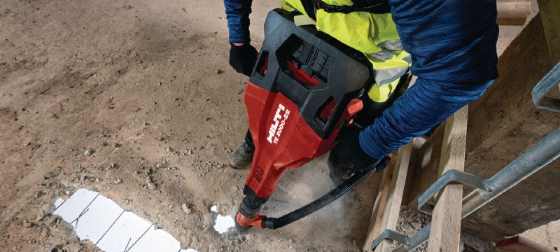 TE 2000-22 hakhamer op accu Krachtige accu-aangedreven hakhamer voor het breken van beton en andere sloopwerkzaamheden (Nuron-accuplatform) Toepassingen 1