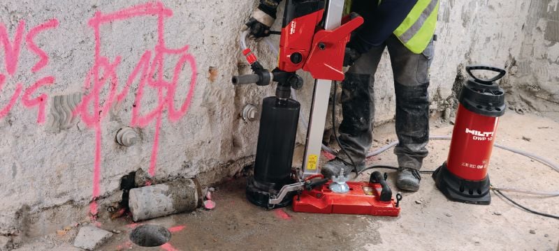 SP-L diamantboor voor metselwerk Premium boor voor diamantboren in alle typen metselwerk - voor <2,5 kW gereedschappen Toepassingen 1