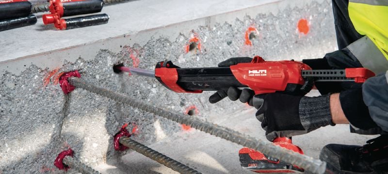 HIT-RE 500 V4 epoxy-anker Ultieme injecteerbare epoxymortel met goedkeuringen voor wapeningverbindingen en ankers voor zware toepassingen. De 1400 ml alleen te gebruiken bij de P8000D – niet geschikt voor HDE/HDM. Toepassingen 1