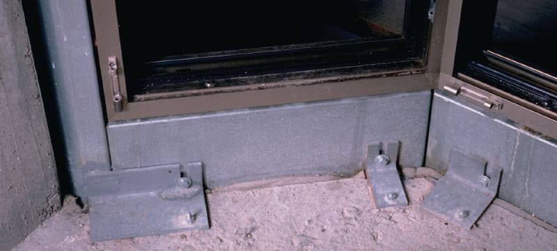HST3-R BW segmentanker Super premium segmentanker voor veeleisende statische en seismische belastingen in gescheurd beton (roestvast staal A4, grote sluitring) Toepassingen 1