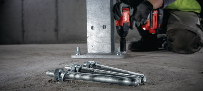HAS 8.8 HDG meter ankerstang Ankerstang voor injecteerbare hybride/epoxy-verankering in beton en metselwerk Toepassingen 1