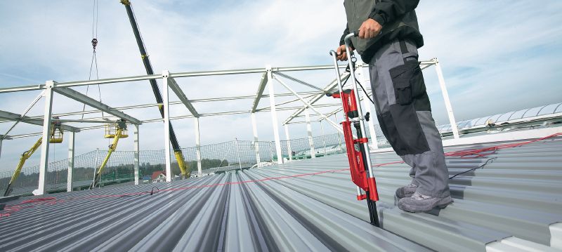 ST 1800 schroefmachine voor de metaalconstructie Schroevendraaier met instelbaar koppel voor toepassingen in staal en metaal Toepassingen 1