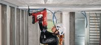 BX 4-IF-22-accu-schiethamer(IF-editie) Accuschiethamer met Nuron-accu voor het bevestigen van gipsplaatrail en andere materialen op beton, staal en metselwerk Toepassingen 3