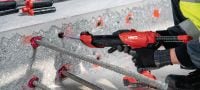 HIT-RE 500 V4 epoxy-anker Ultieme injecteerbare epoxymortel met goedkeuringen voor wapeningverbindingen en ankers voor zware toepassingen. De 1400 ml alleen te gebruiken bij de P8000D – niet geschikt voor HDE/HDM. Toepassingen 2