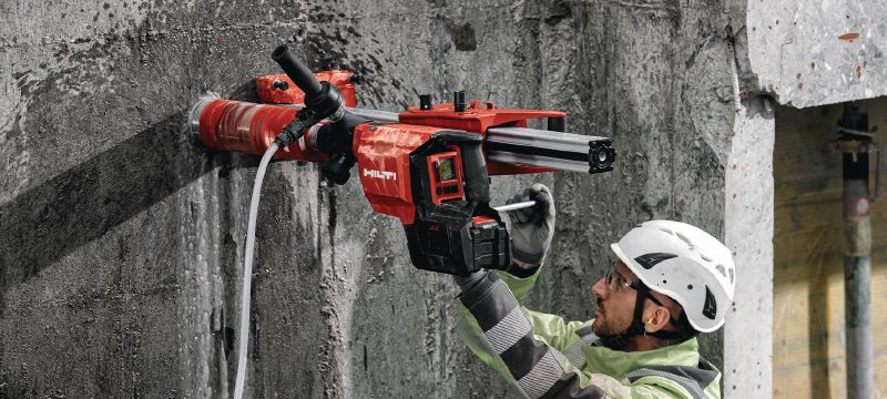 DD 150-U-22-accu-diamantboor Accu-diamantboormachine voor handmatig boren of statiefgebaseerd boren vanaf 52-162 mm (2 - 6-3/8) in beton of tot 252 mm (10) in metselwerk (Nuron-accu) Toepassingen 1