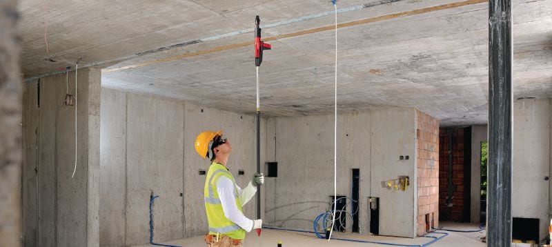 DX 351-CT kruitschiethamer Compacte volautomatische kruitschiethamer voor een hoge productiviteit, voor het bevestigen van plafondbevestigers op beton of staal Toepassingen 1