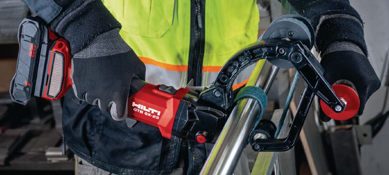 GTB 6X-22 buisbandslijper op accu Buisbandslijper op accu met variabele snelheid met verbeterde prestaties en accuduur voor slijpen en afwerken van buisvormige metalen (Nuron accuplatform) Toepassingen 1