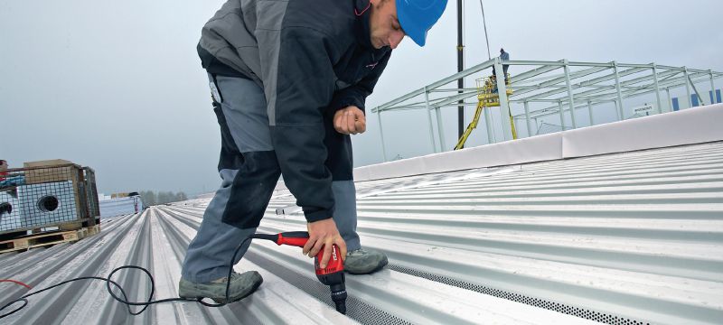 S-MS 01 Z zelfborende plaatmetaalschroeven Zelfborende schroef zonder sluitring voor het snel aansluiten van overlappende metalen platen Toepassingen 1